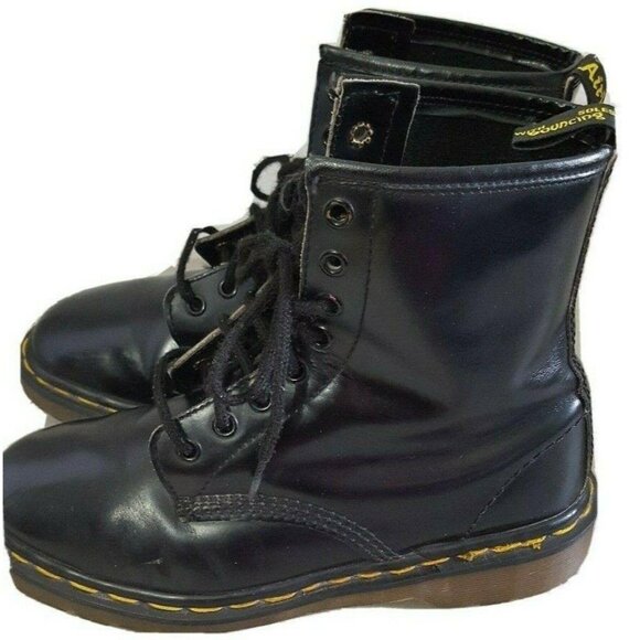 Dr. Martens Shoes - Dr. Doc Martens Air-Wair The Original Black Lace Up Combat Boots Womens US 5